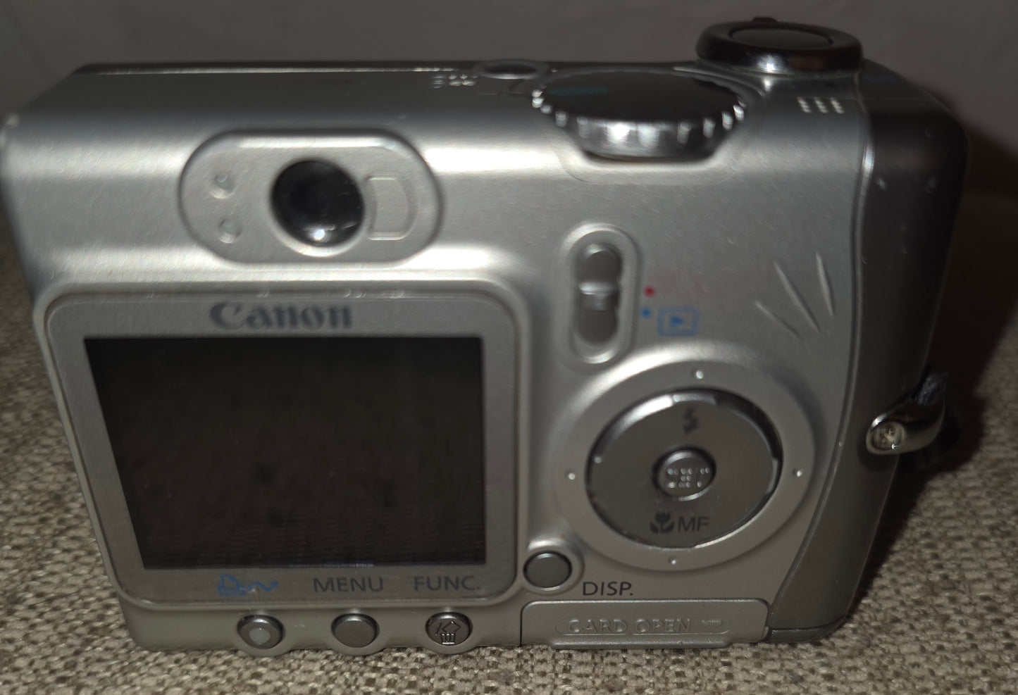 Canon PowerShot A520 4.0MP Digital Camera - Silver TESTED Read Description