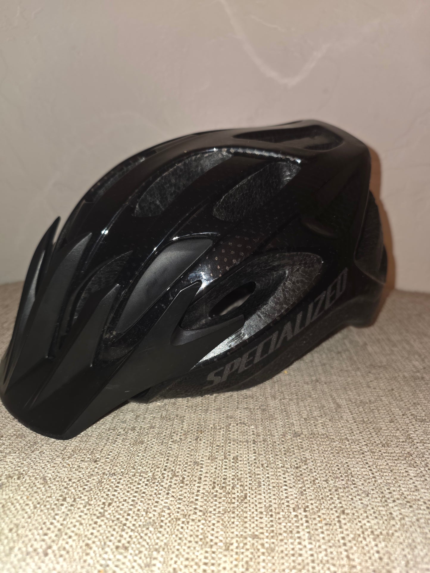 Specialized Max Cycling Helmet in Black