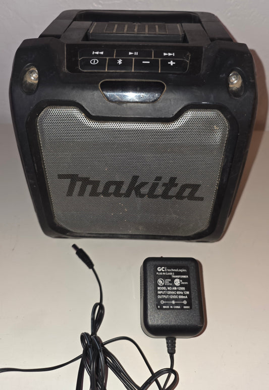Makita Bluetooth jobsite speaker