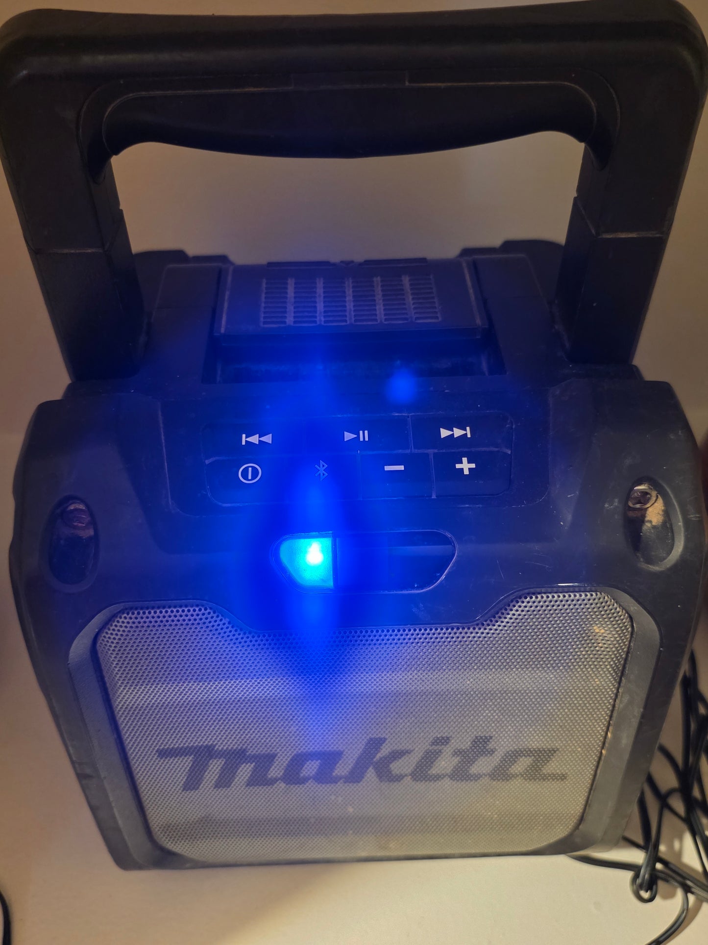 Makita Bluetooth jobsite speaker