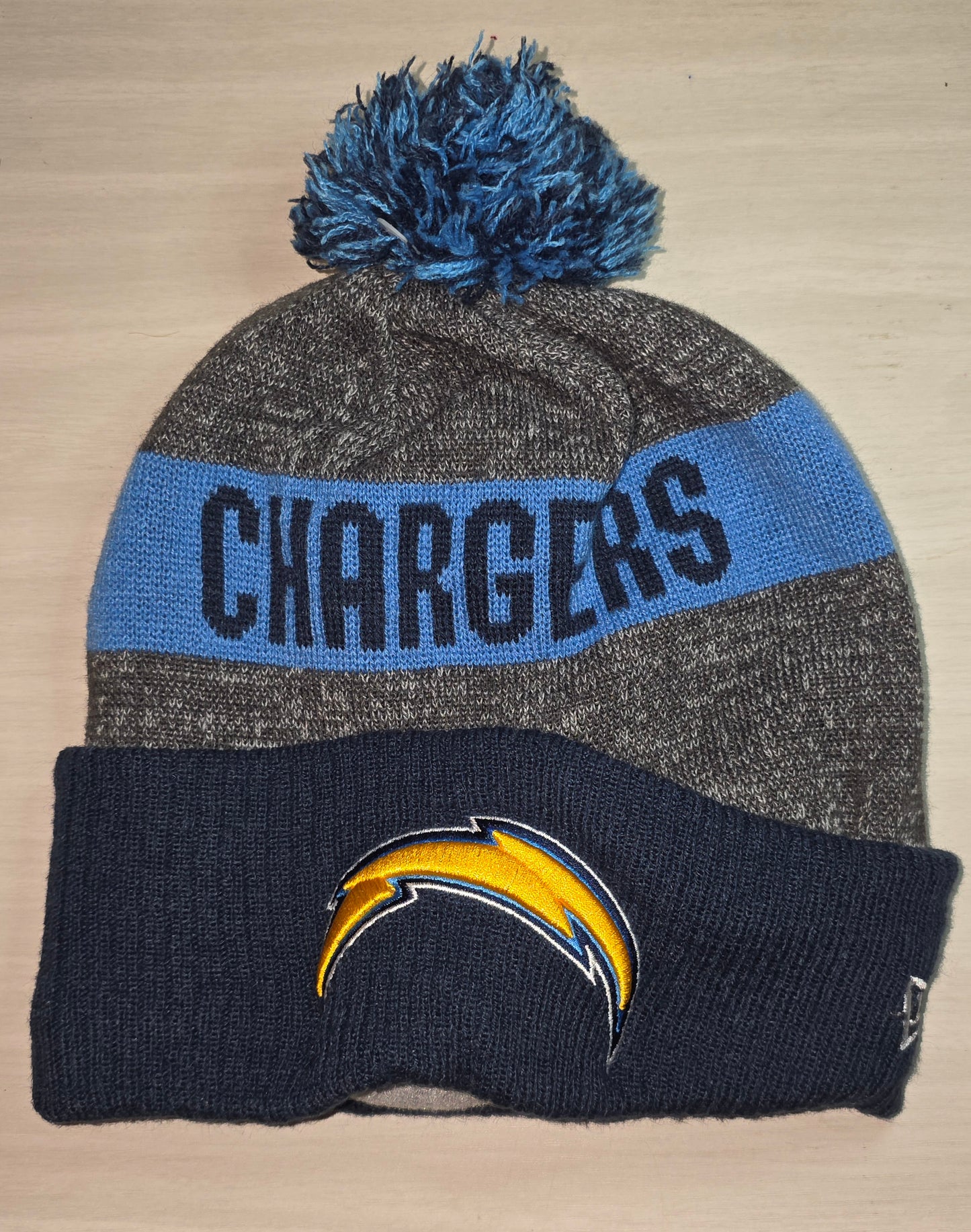 Los Angeles Chargers Hat Cap Knit Pom One Size NFL Football Winter Blue New Era