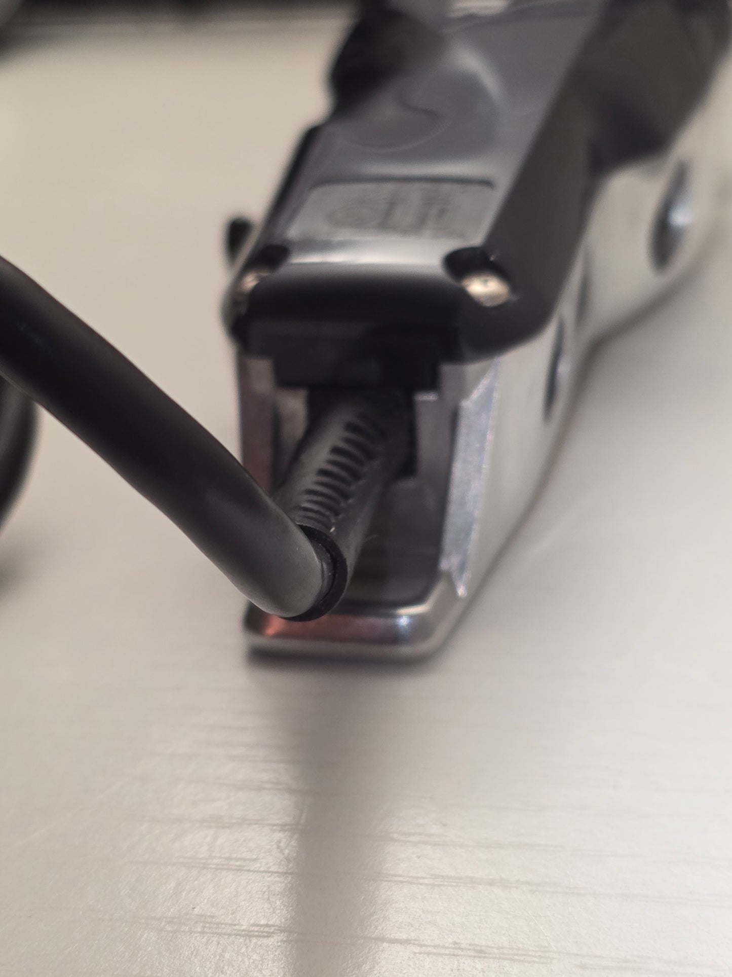 Wahl 5 Star Senior Corded Professional Hair Clipper Model 850 Black TESTED